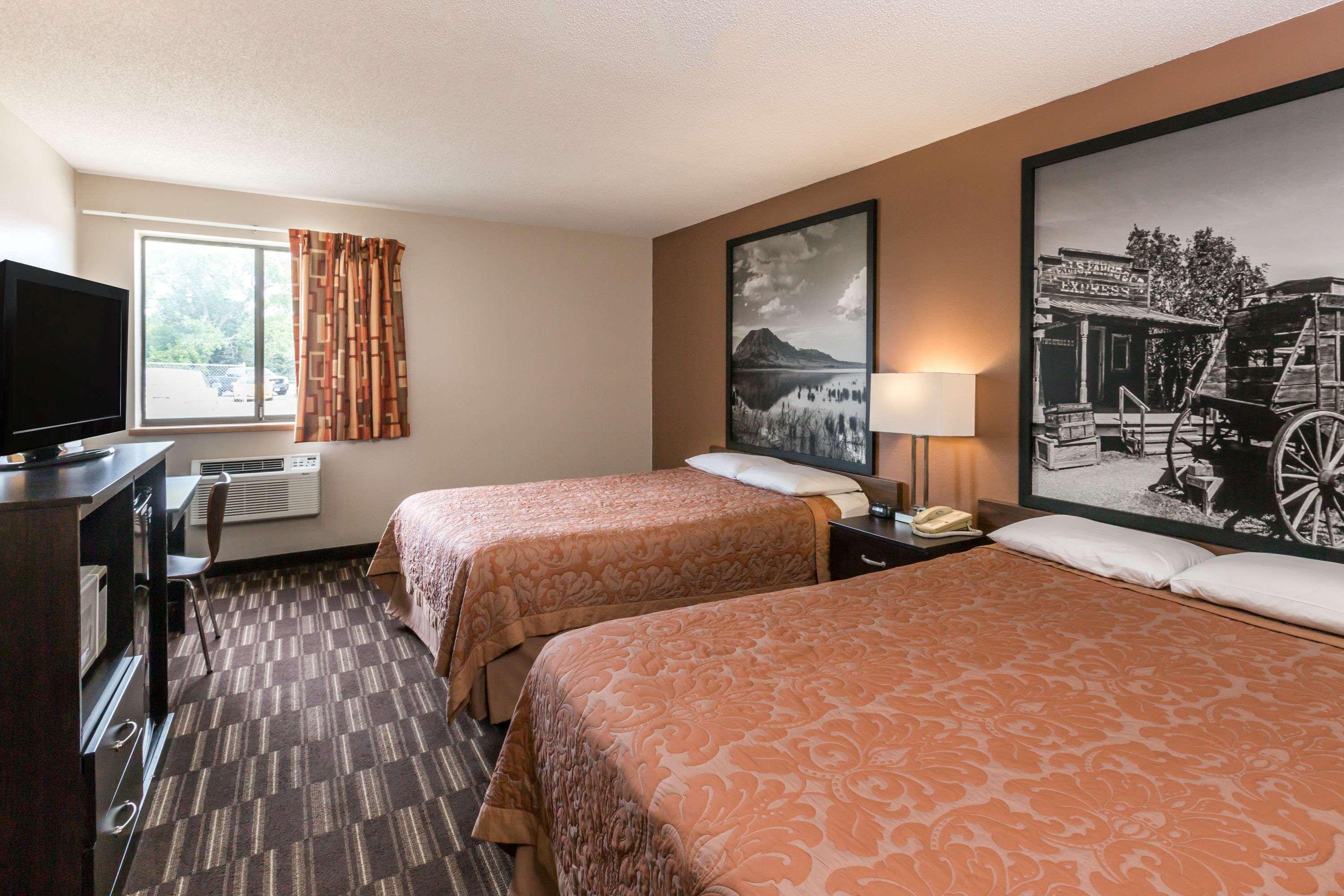 Super 8 By Wyndham Madison Ξενοδοχείο Εξωτερικό φωτογραφία